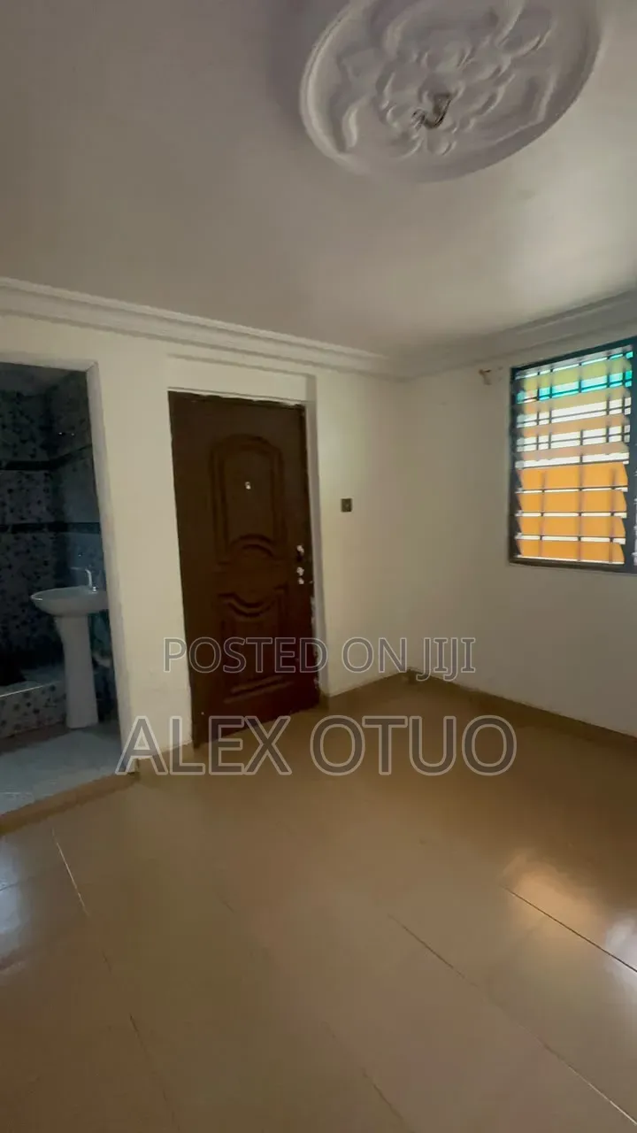 4bdrm House in Alex Otuo Properties, Kumasi Metropolitan for rent