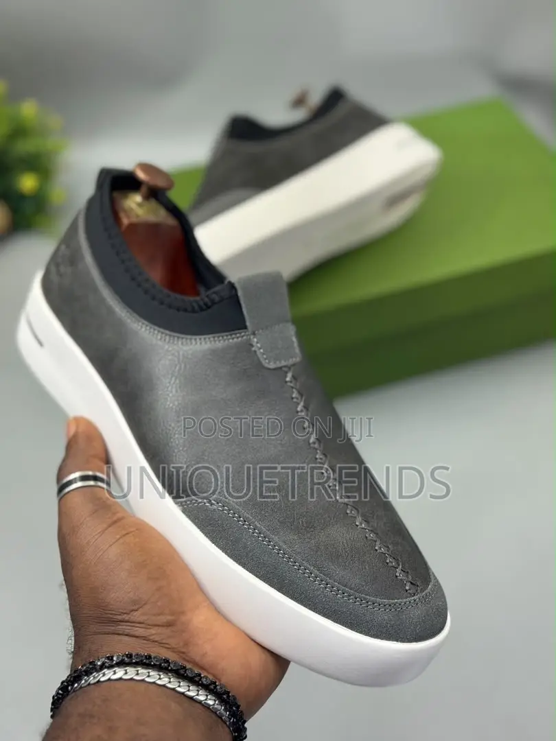 Original TIMBERLAND Leather Casual Slip-Ons (Fully Boxed)