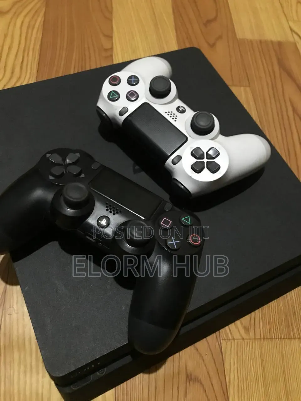 PS4 Slim 15 Games(JB) 2 Controllers and Accessories