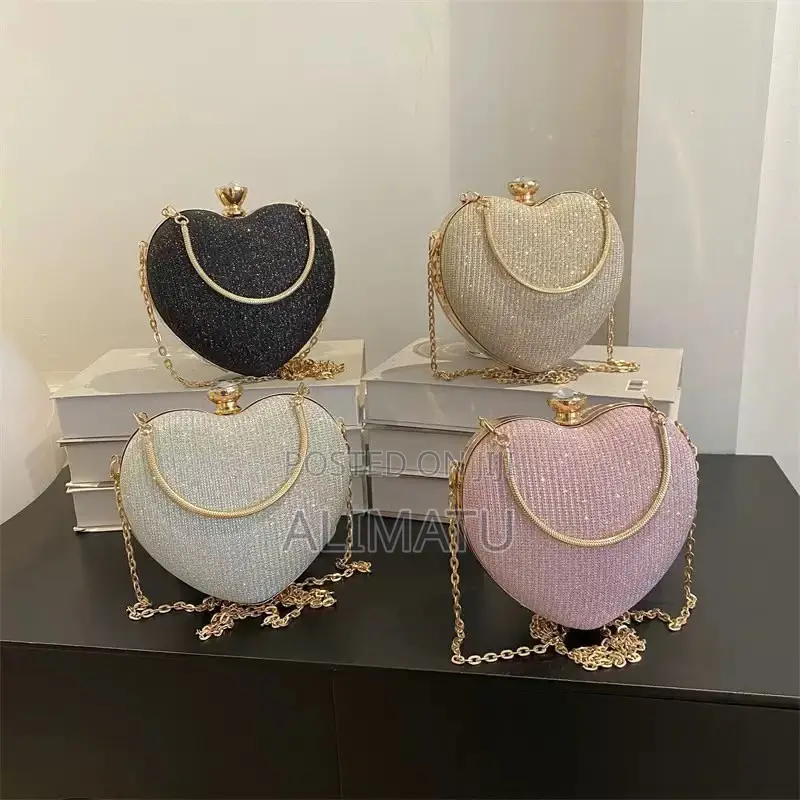 Love Clutch