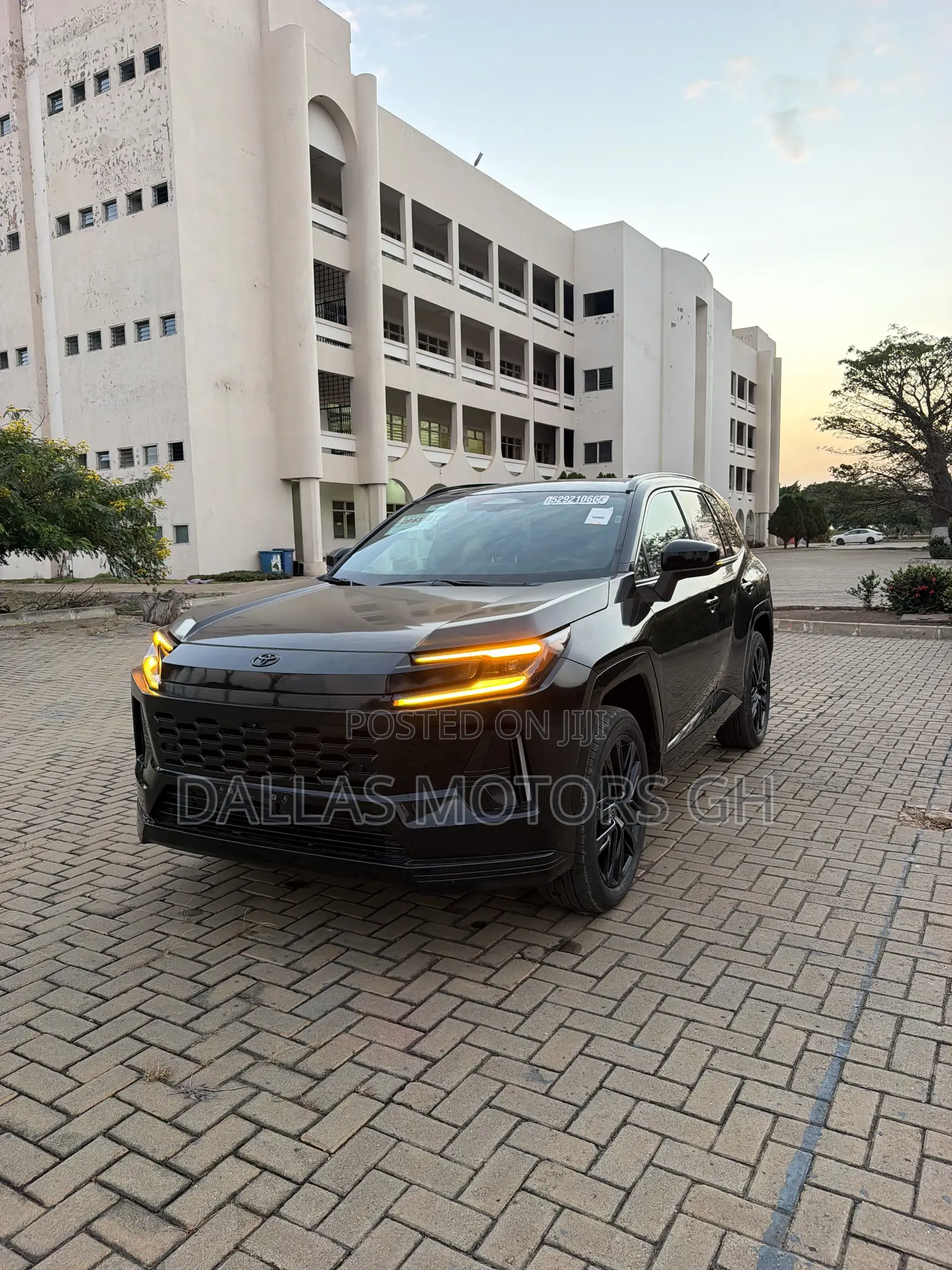 Toyota RAV4 XSE 2026 Black