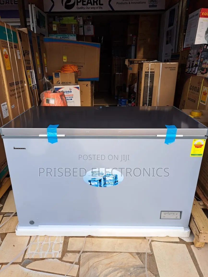 Innova Durable Double Door Chest Freezer 380 Liters