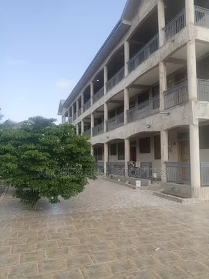 1bdrm Apartment in Oyibi Pillar 2, Sasaabi for rent
