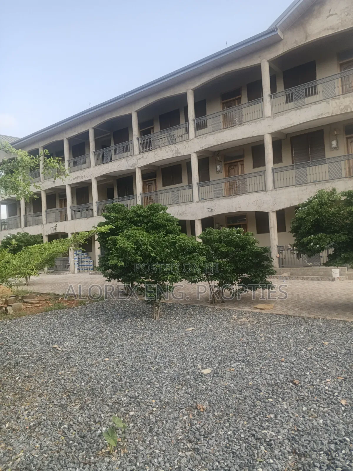 1bdrm Apartment in Oyibi Pillar 2, Sasaabi for rent