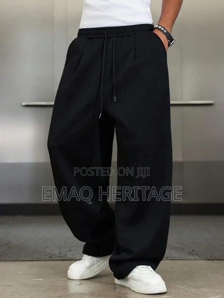 Unisex Baggy Black