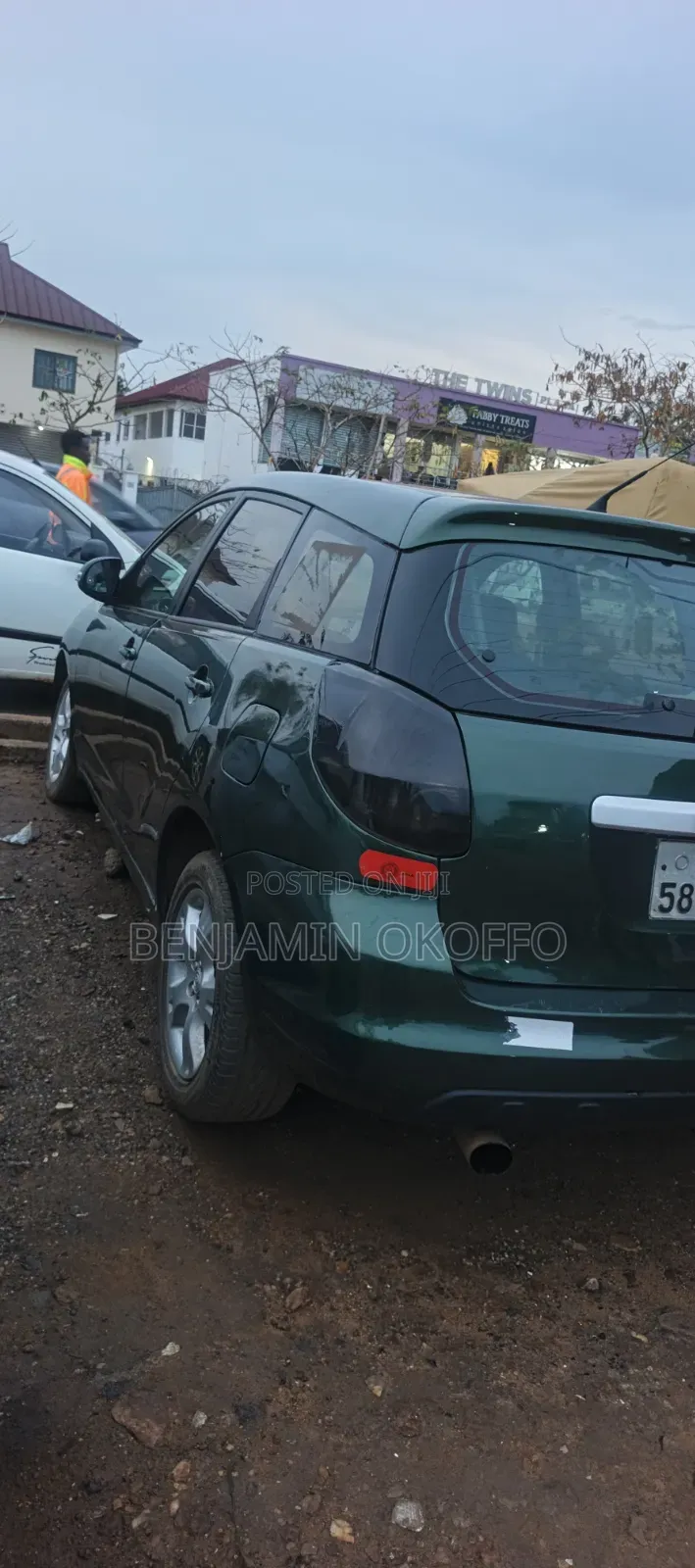 Toyota Matrix XR Hatchback FWD (1.8L 4cyl 4A) 2006 Green