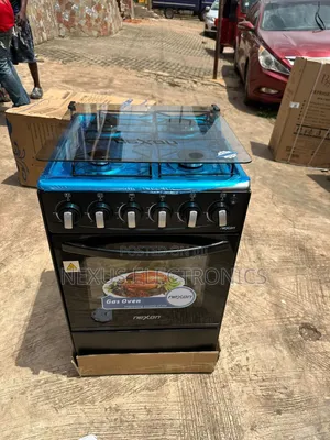 Brand New Nexon 50*50 Gas Cooker With Oven.