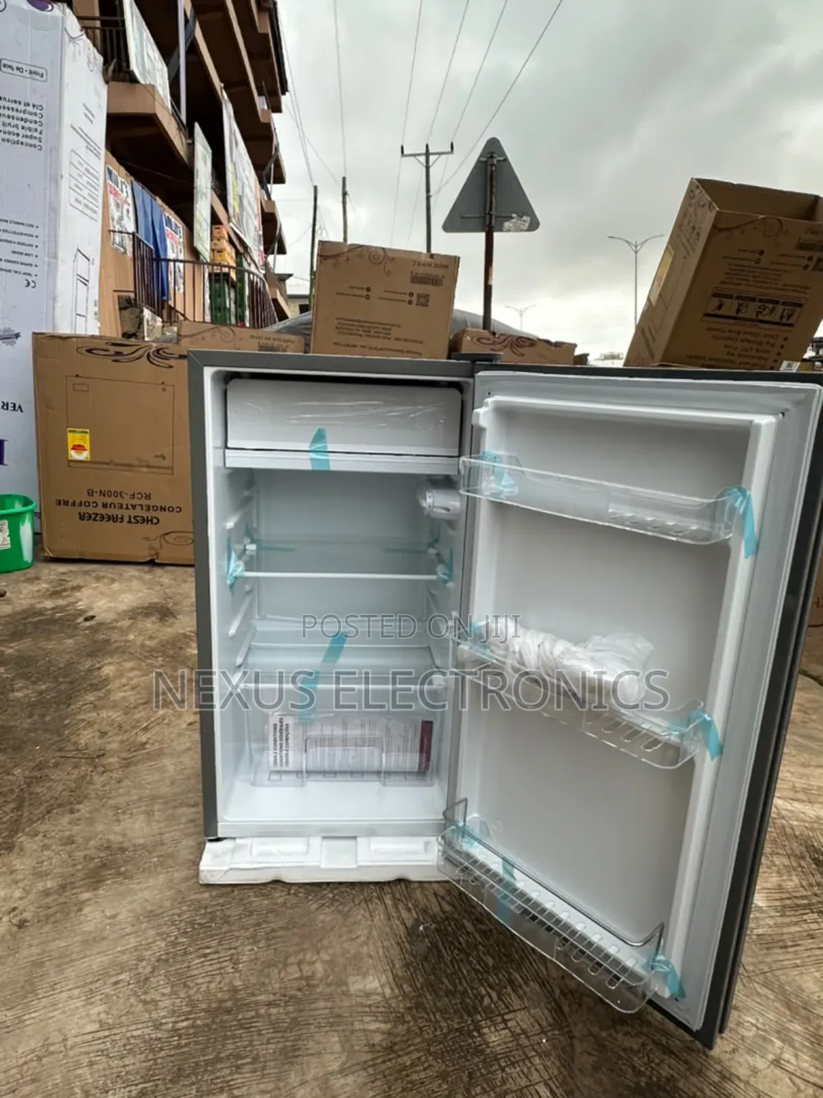 Brand New ROCH Glass Table Top Fridge.