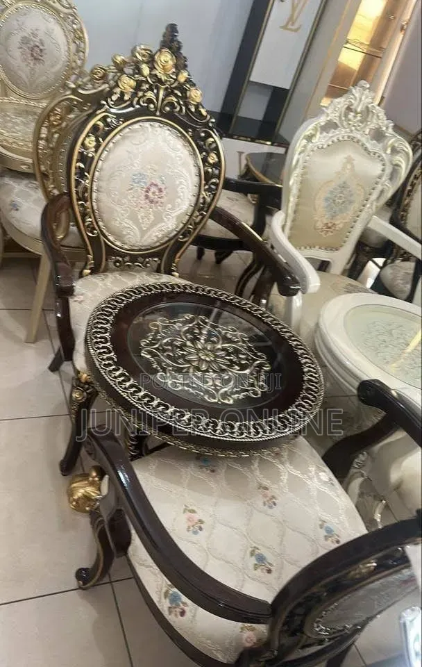 Royal Chair Frims Winds