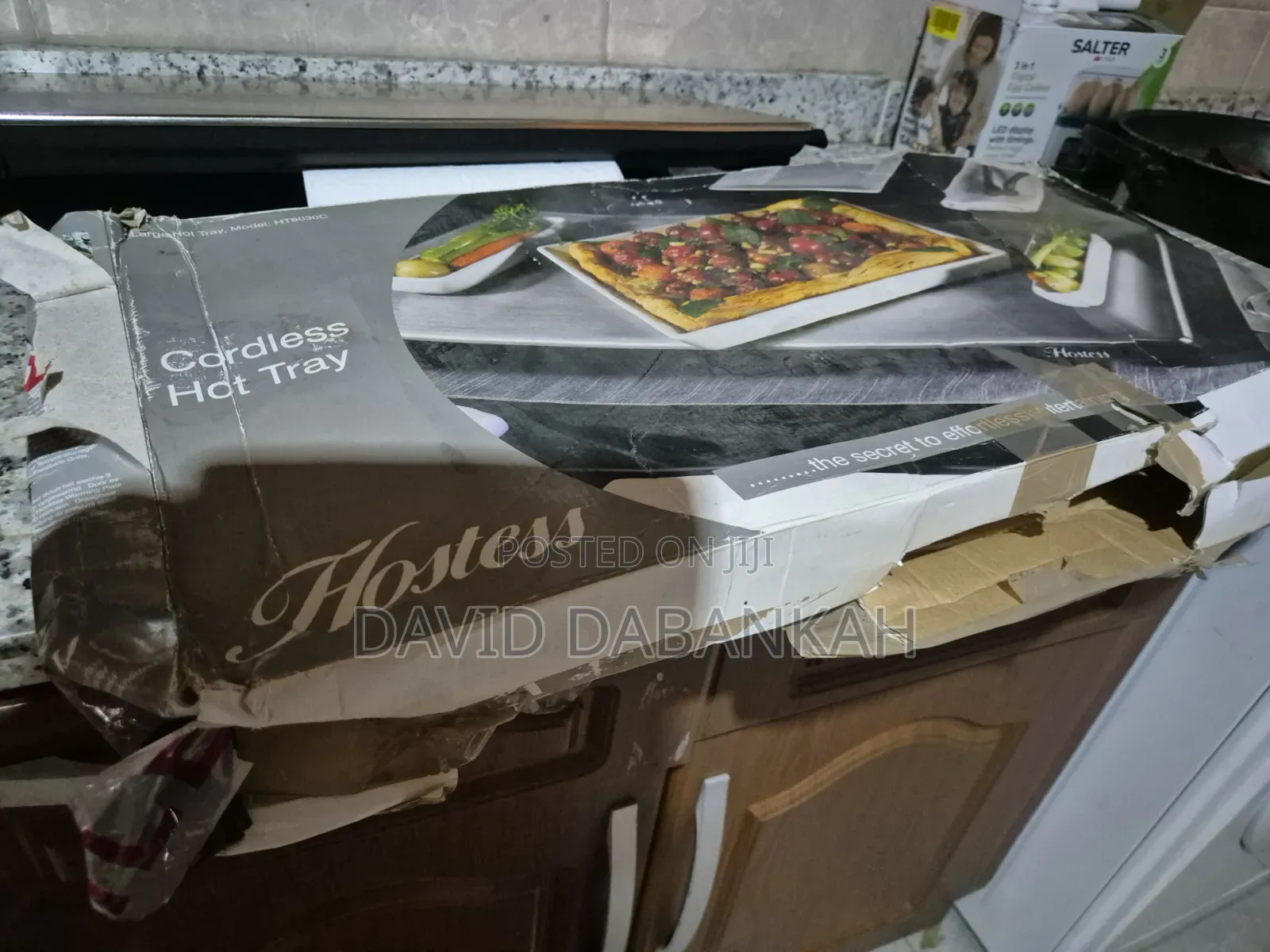 For Sale: Hostess Cordless Hot Tray – Food Warmer