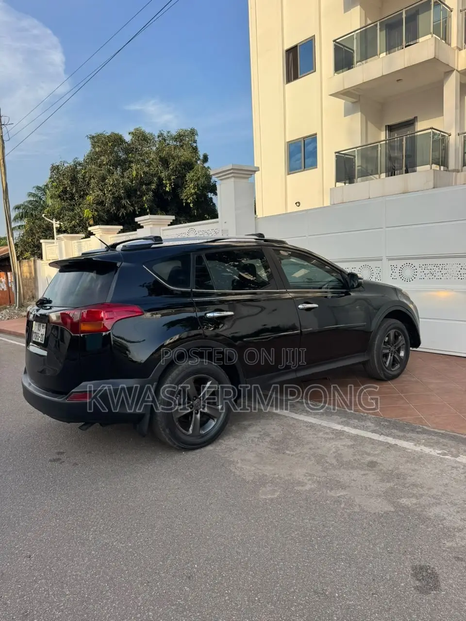 Toyota RAV4 XLE 4dr SUV AWD (2.5L 4cyl 6A) 2015 Brown