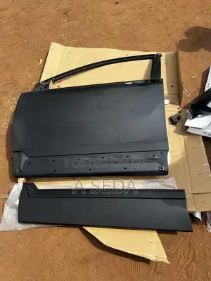 Honda CRV 2017 2018 2019 2020 2021 2022 Front Door