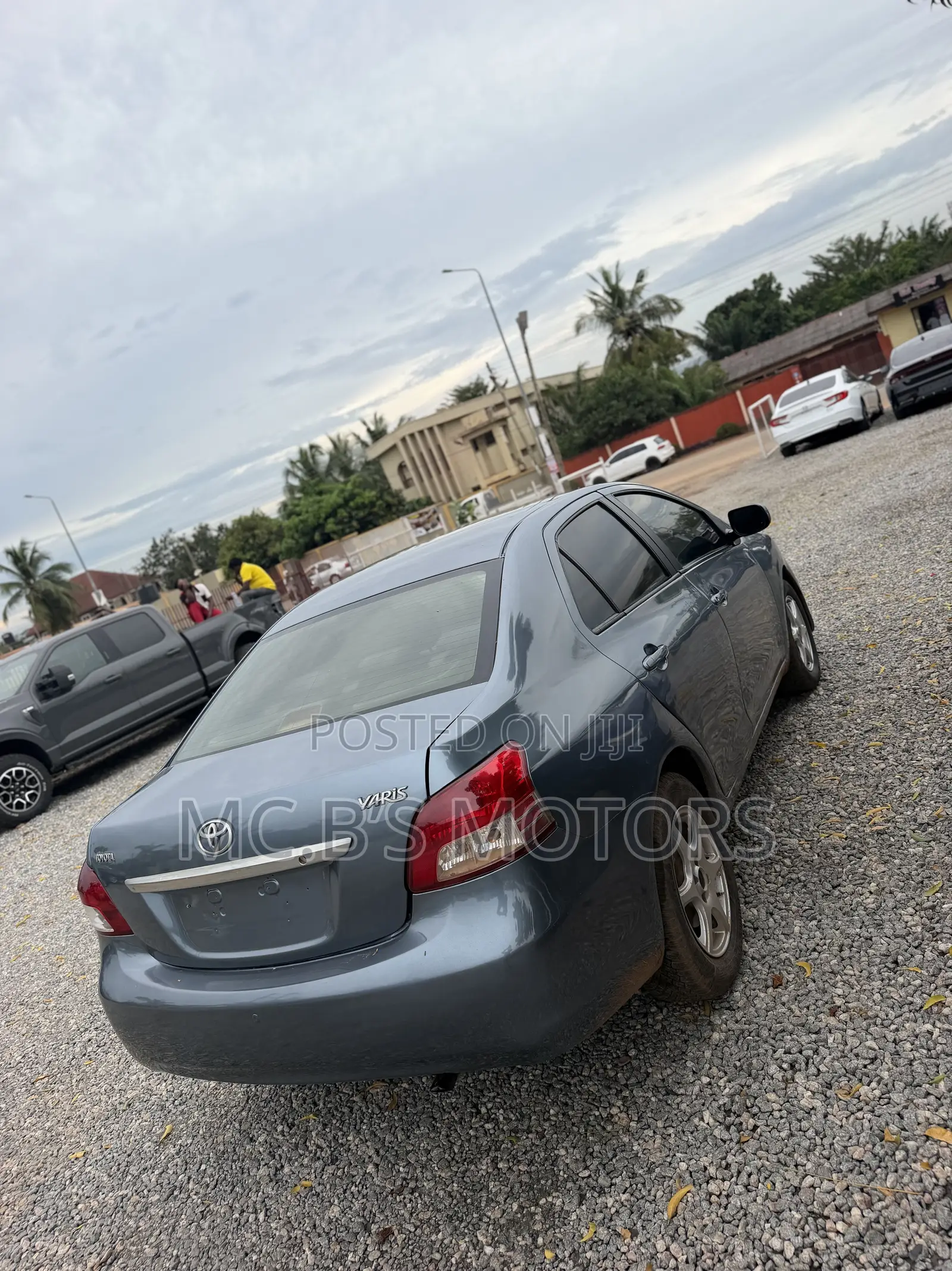 Toyota Yaris 2012 Blue