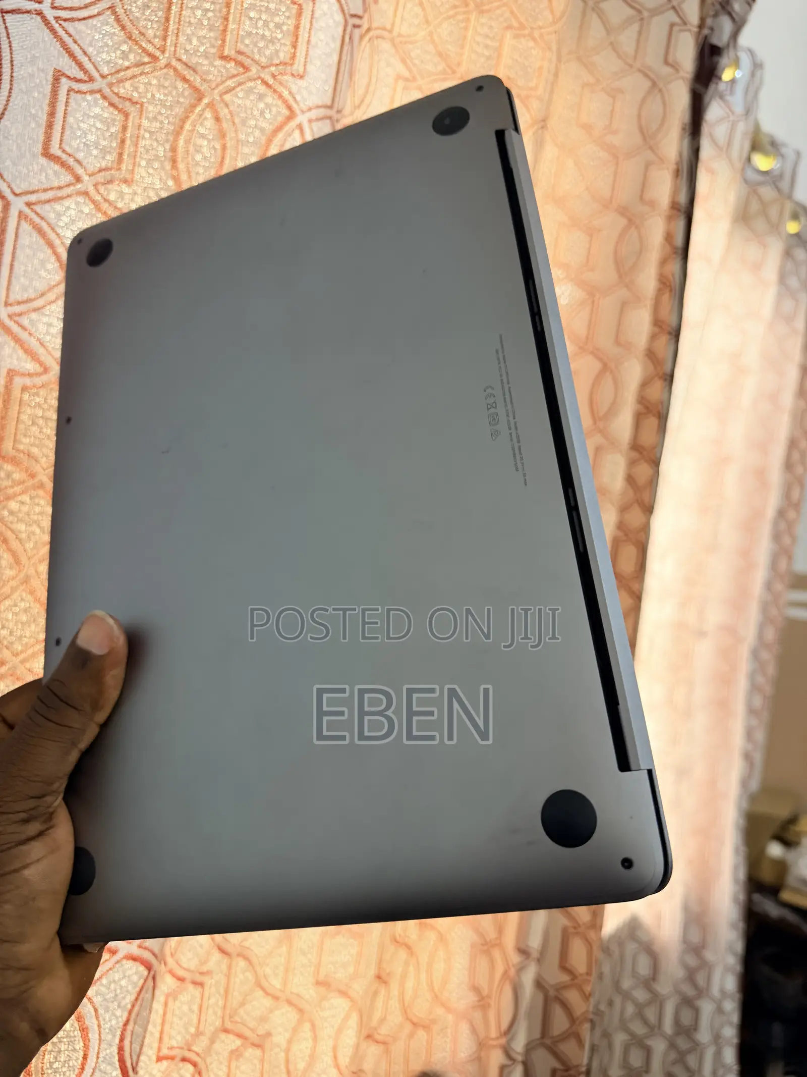 Laptop Apple MacBook Pro 2020 8GB Apple M1 SSD 512GB