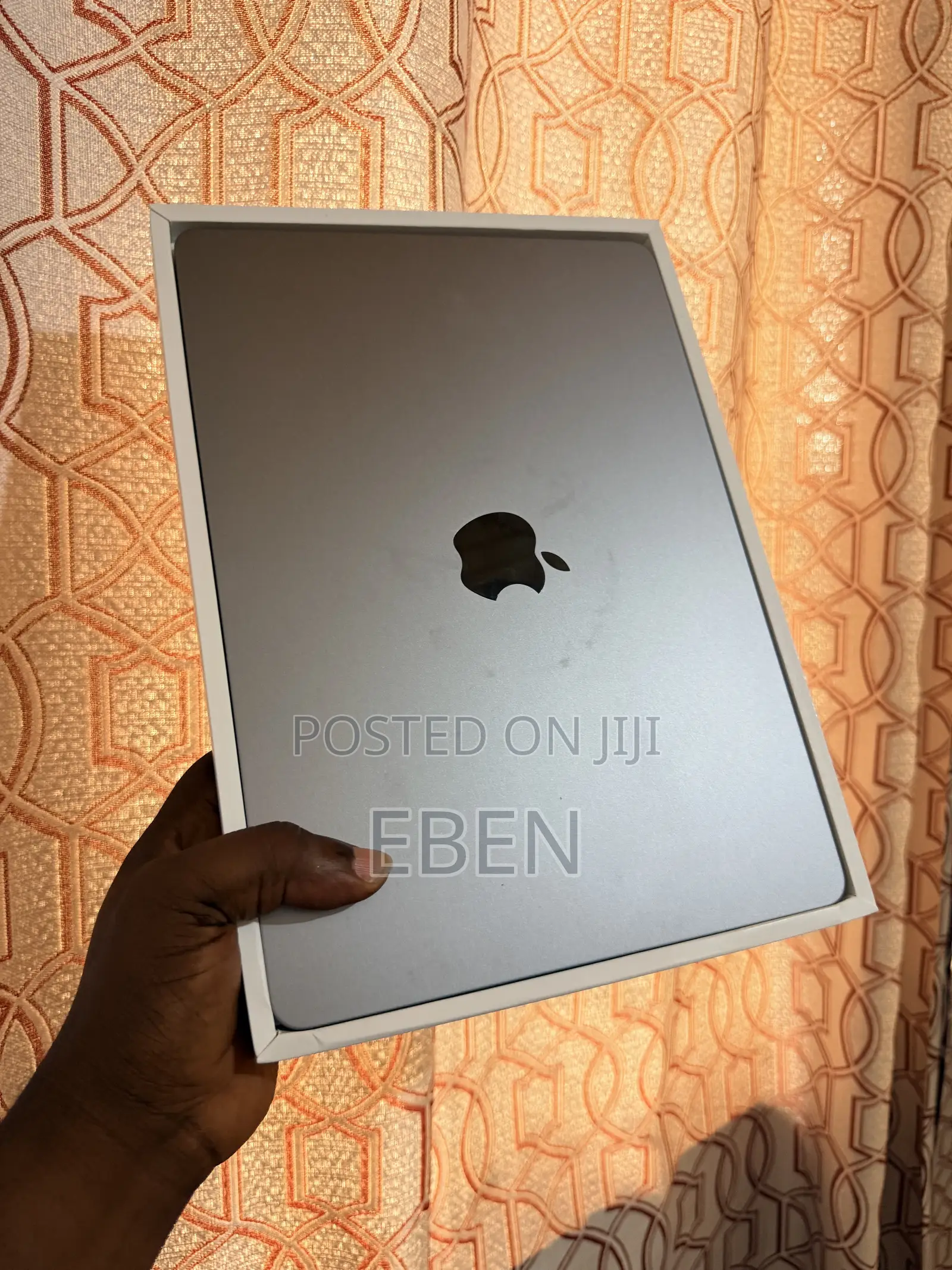 Laptop Apple MacBook Air 2022 M2 8GB Apple M2 SSD 256GB