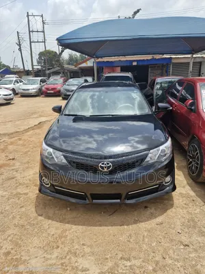 Toyota Camry XLE 4dr Sedan (2.5L 4cyl 6A) 2014 Black