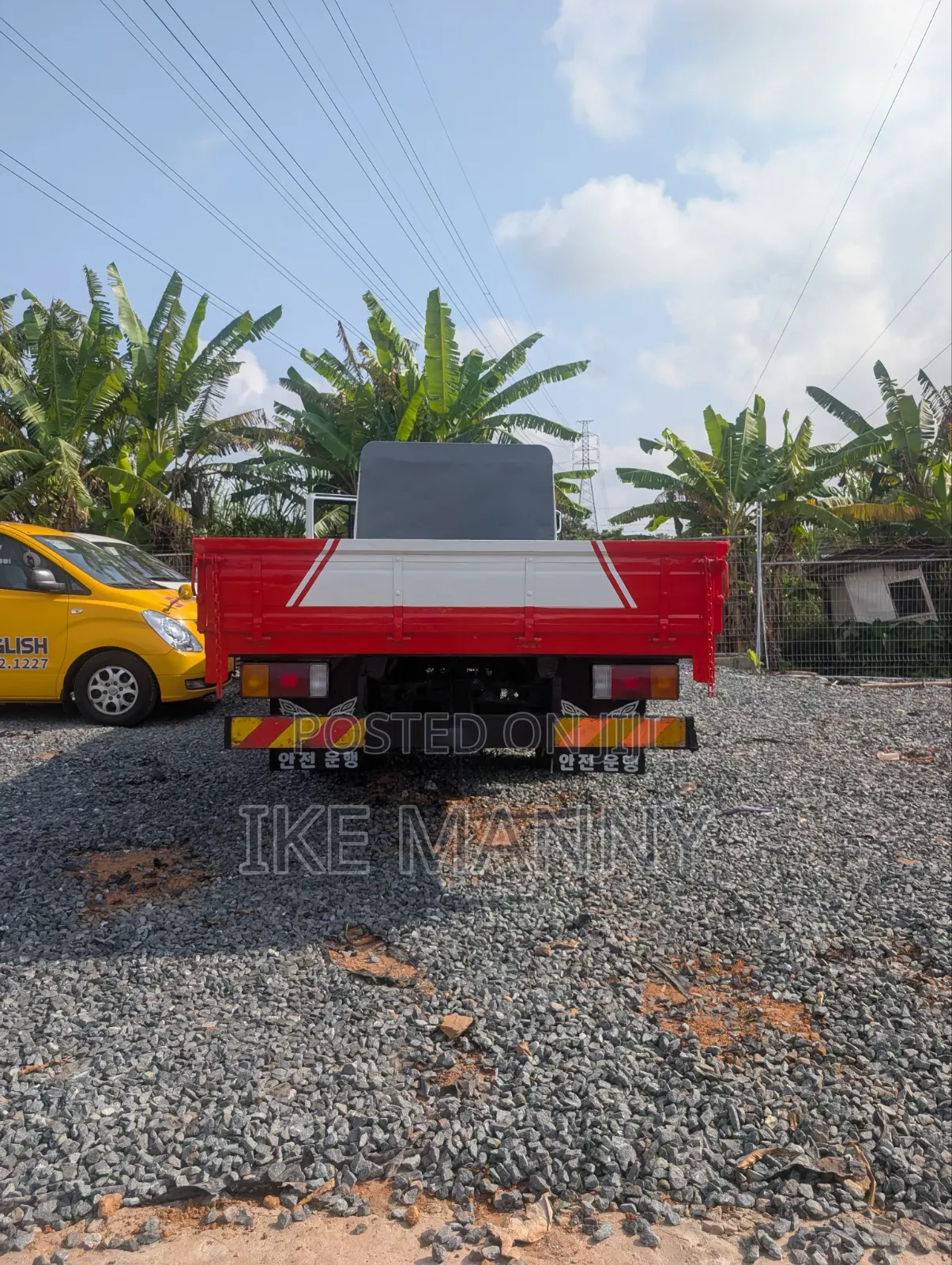 Hyundai Mega