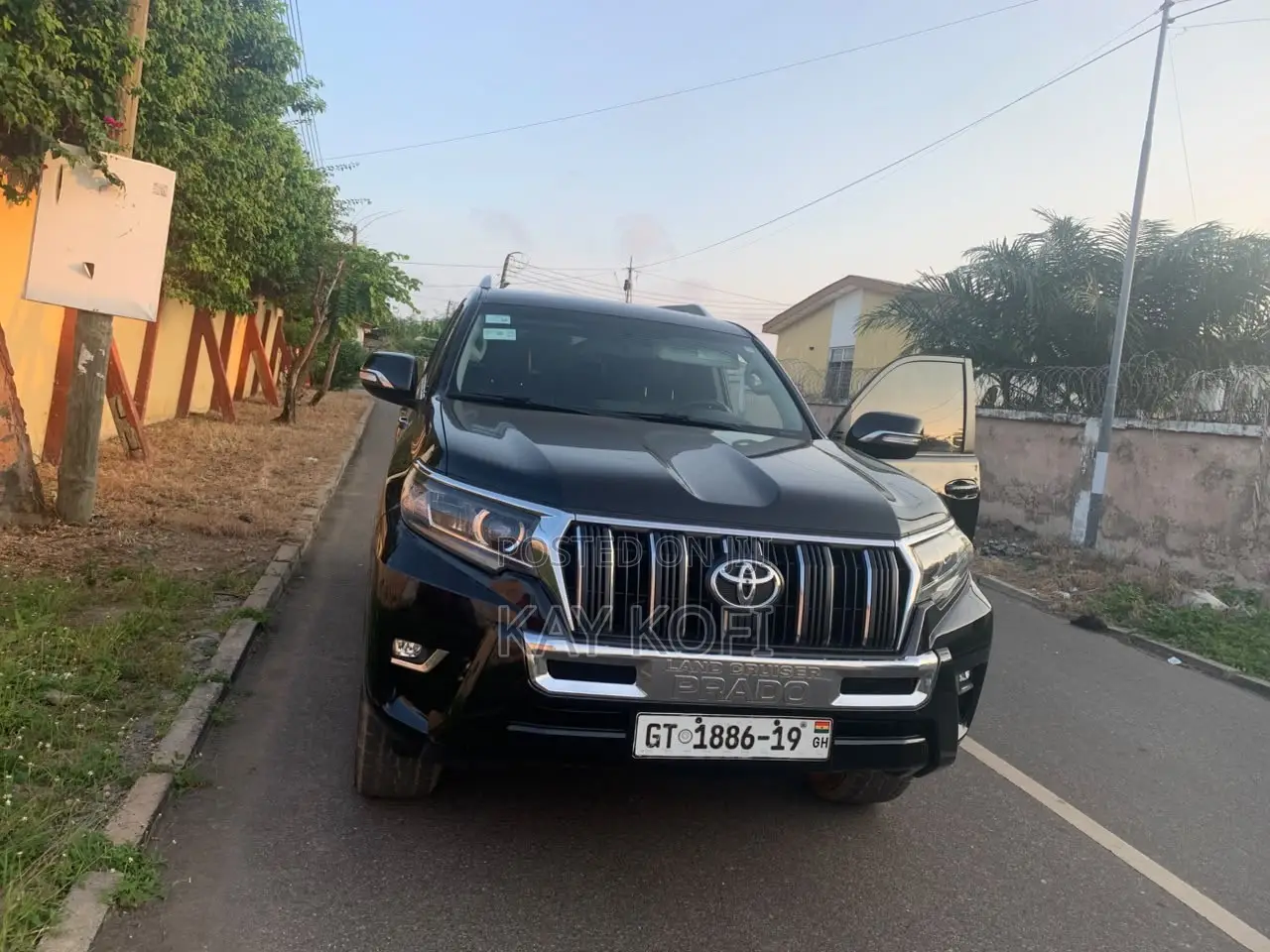 Toyota Land Cruiser Prado 2.7 2018 Black