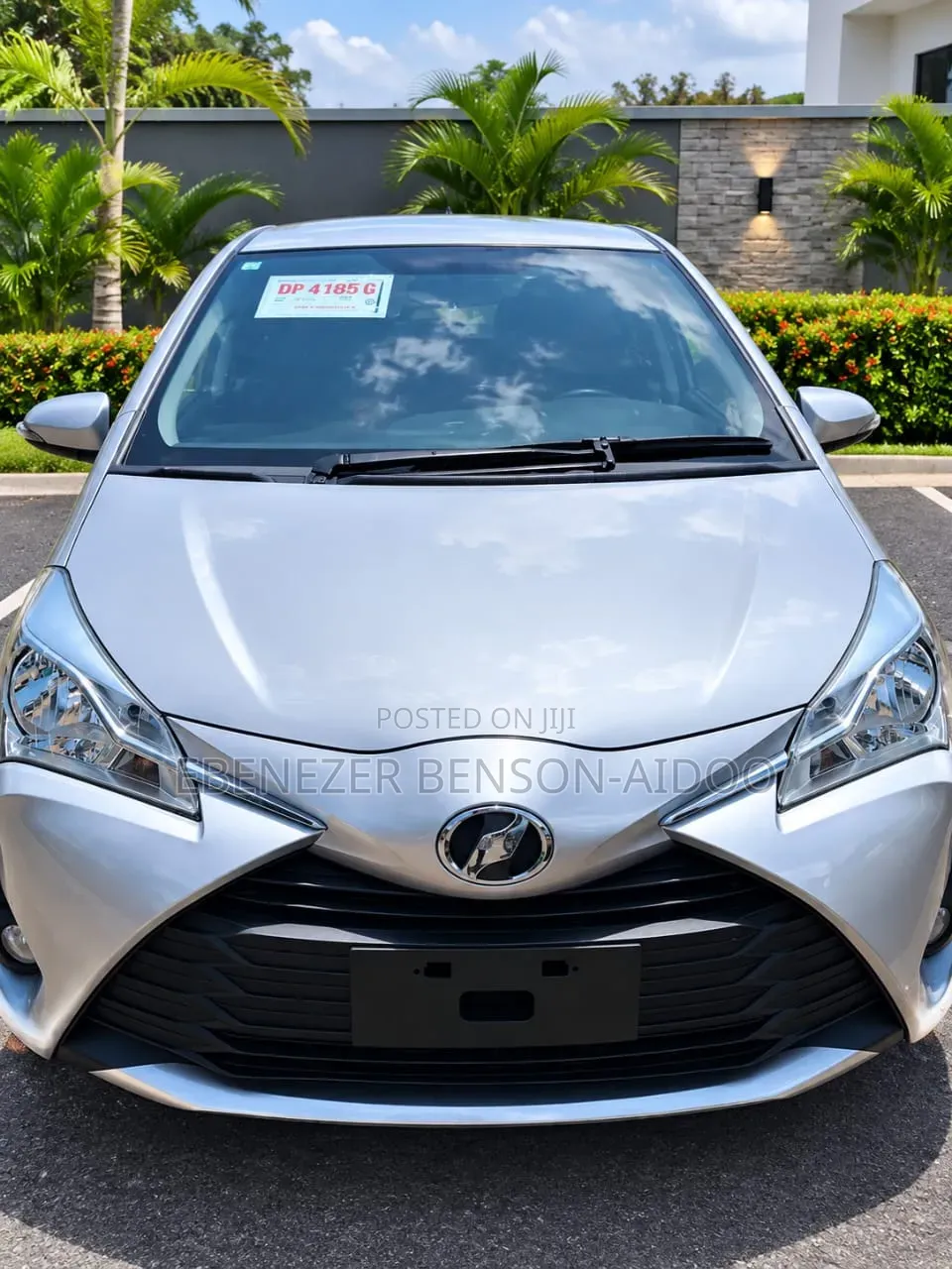 Toyota Vitz 2018 Gray