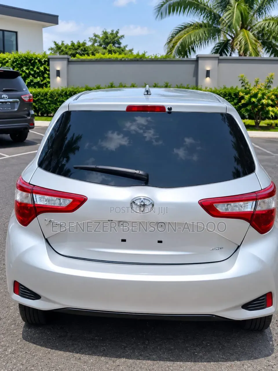 Toyota Vitz 2018 Gray