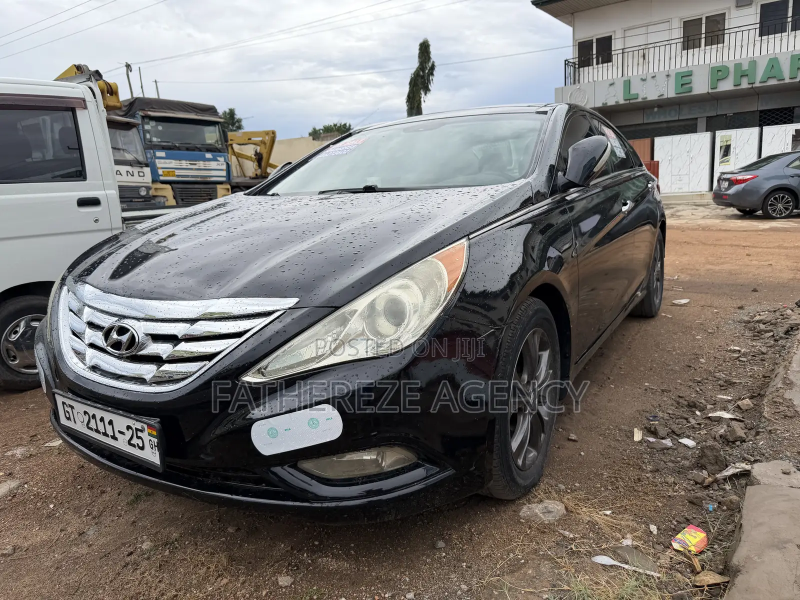 Hyundai Sonata Limited 2.0T Sedan (2.0L 4cyl 6A) 2013 Black