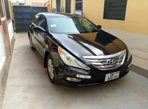 Hyundai Sonata Limited 2.0T Sedan (2.0L 4cyl 6A) 2013 Black