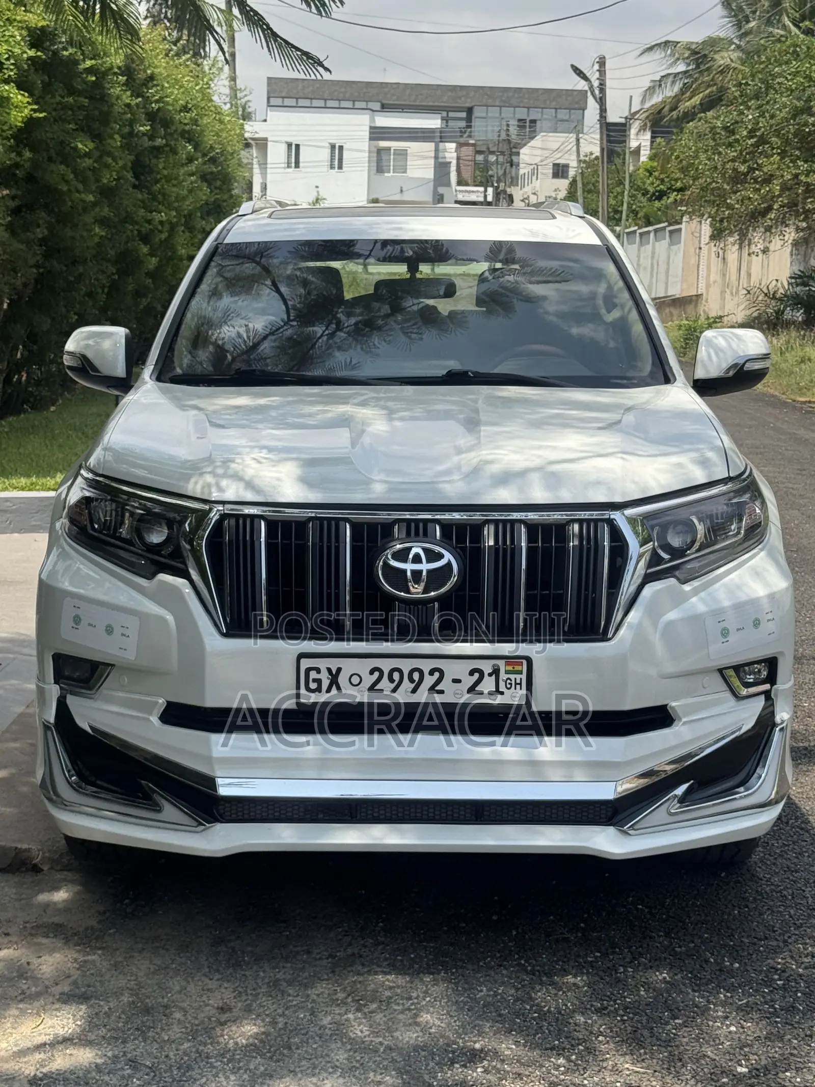 Toyota Land Cruiser Prado 2018 White