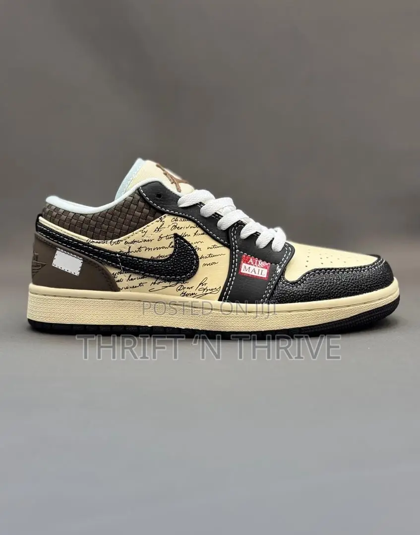 Nike Air Jordan 1 Low SE Air Mail Creame, Black and Brown