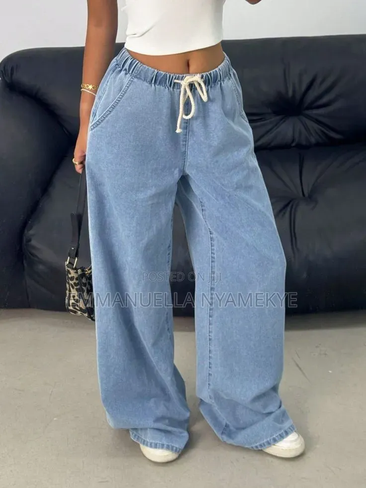 Wide-Leg Elastic-Waist Denim Jeans