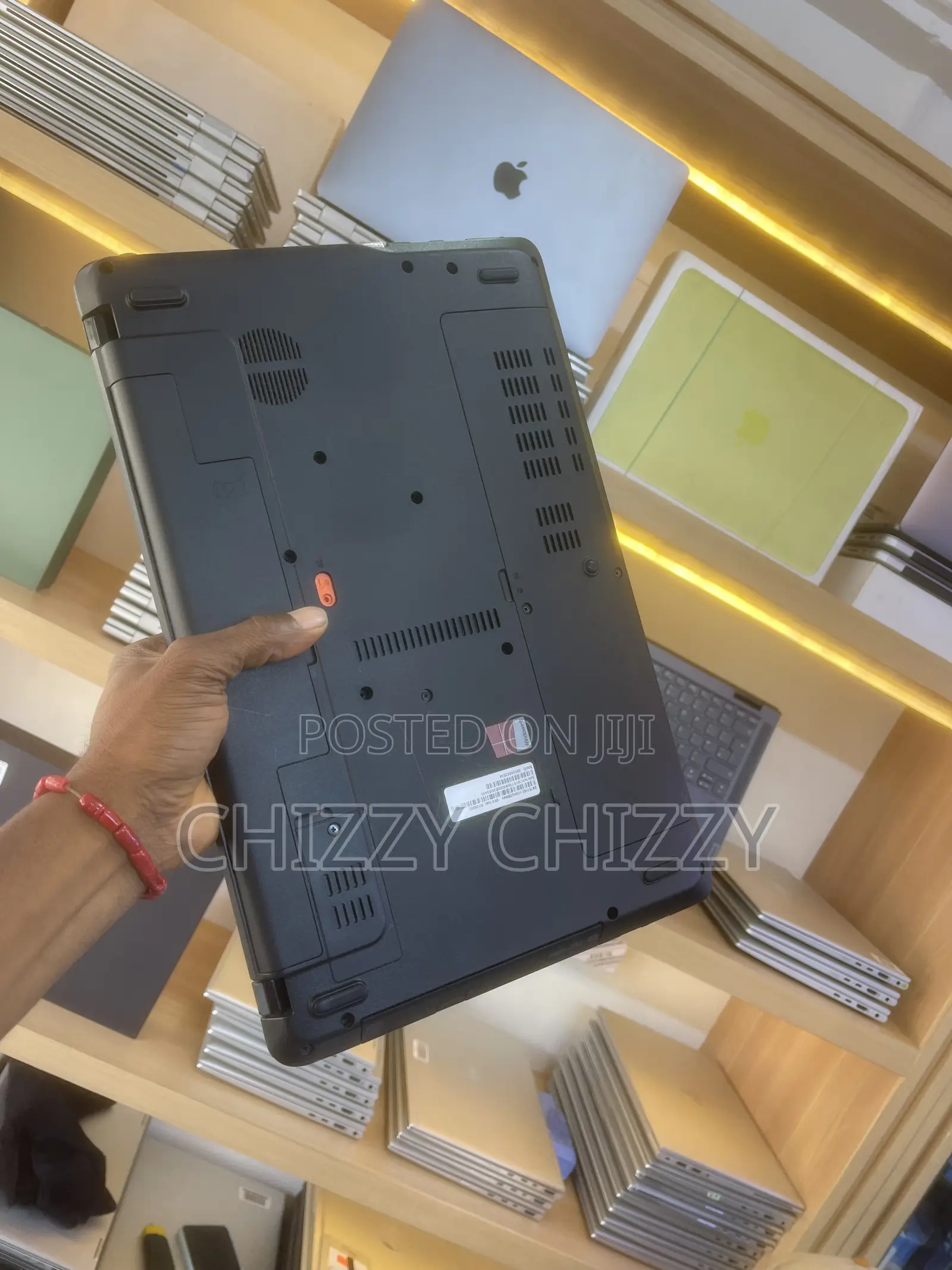 Laptop Packard Bell EasyNote TE11 4GB AMD HDD 350GB