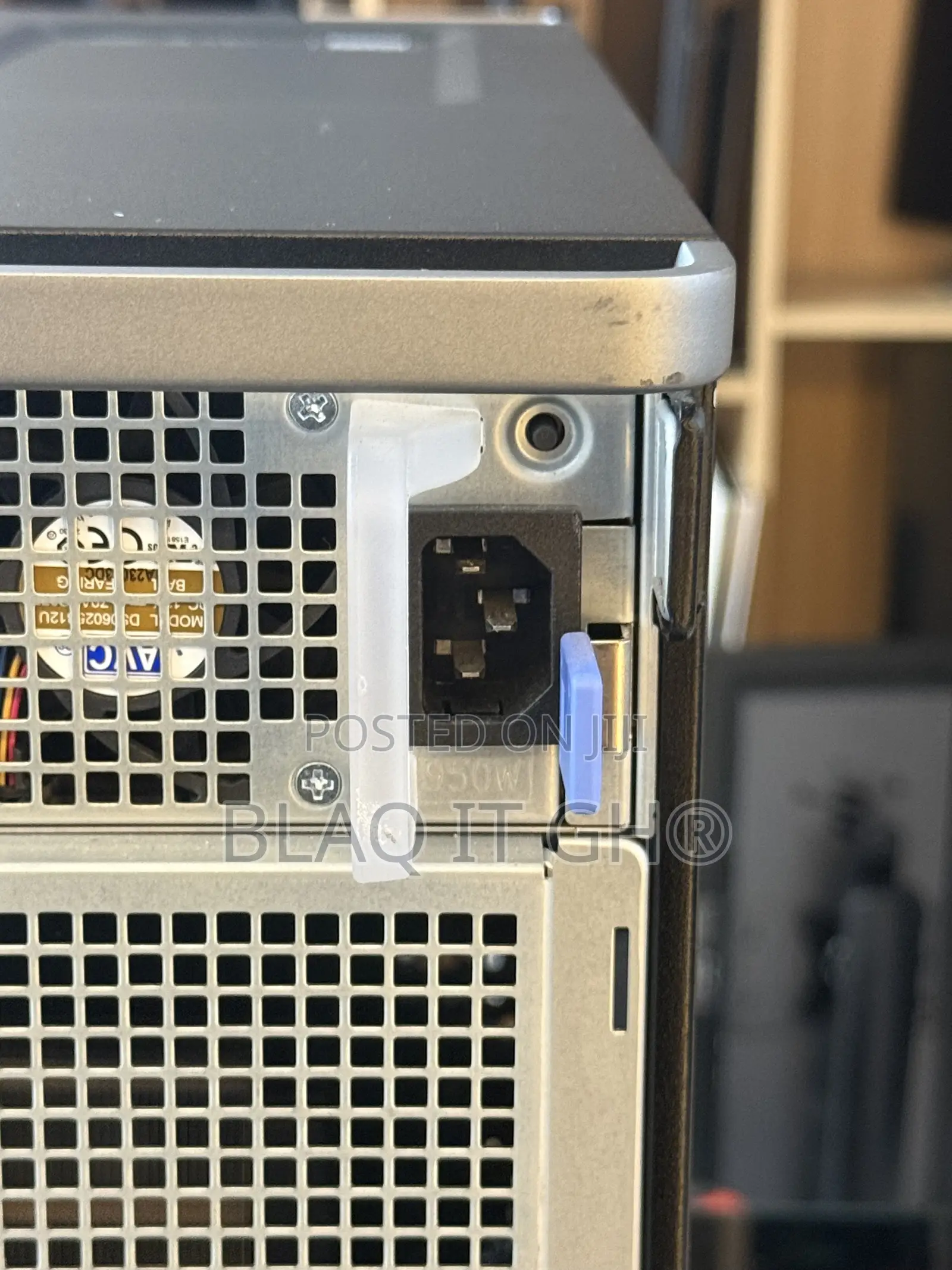 Desktop Computer Dell Precision 5820 16GB Intel Xeon HDD 1T