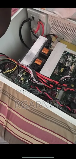 LiFePO4 Energy Storage System Servicing and Overall System Diagnostic