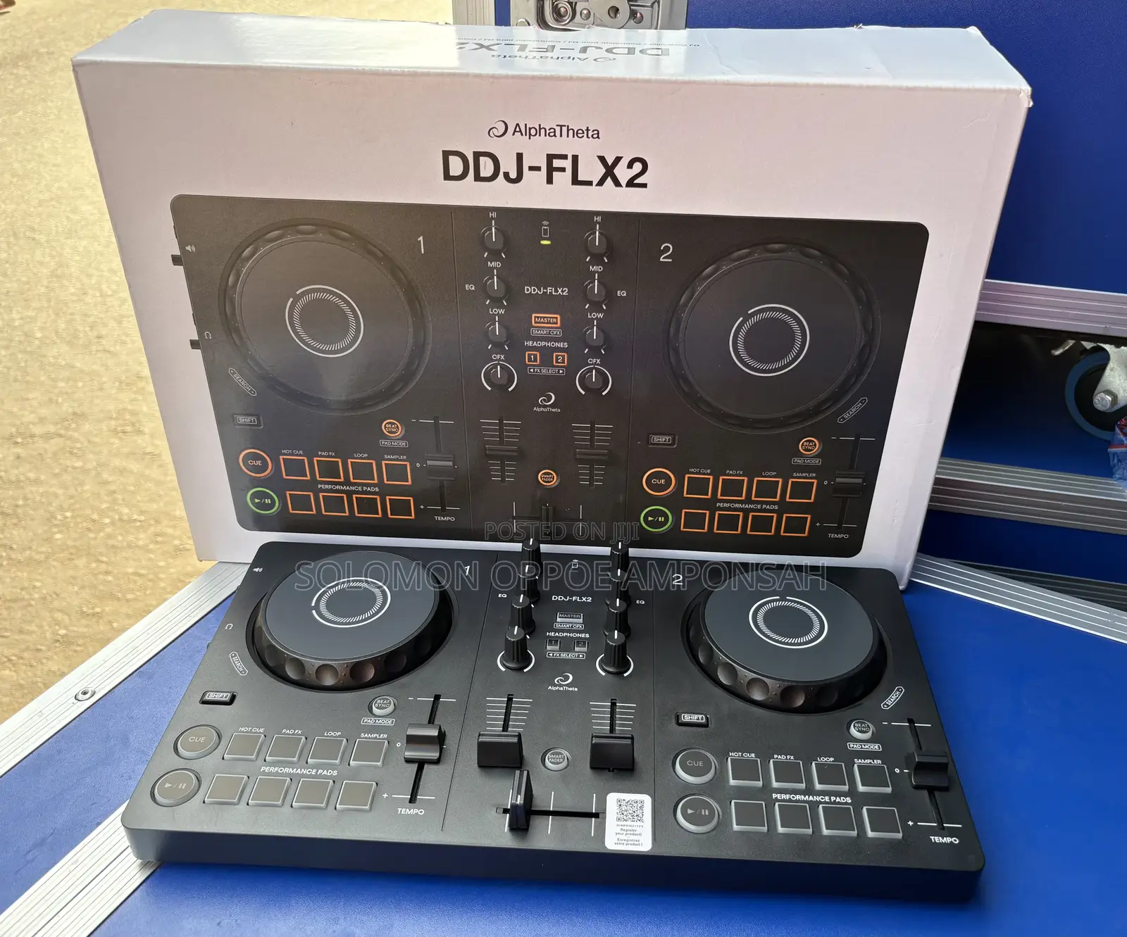 AlphaTheta DDJ-FLX2