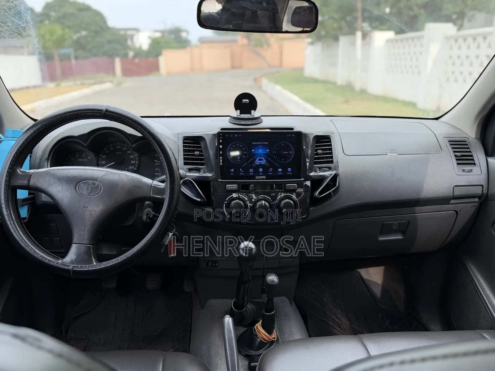 Toyota Hilux 3.0 D-4D 4x4 2013 White