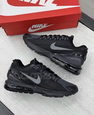 Nike Air Max Pulse Roam