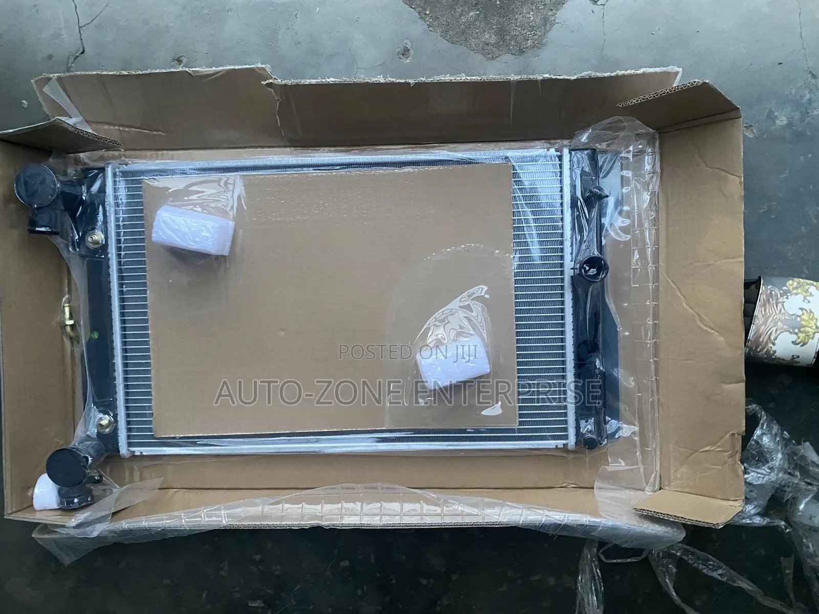 Toyota Corolla 2014 2015 2016 2017 2018 Radiator Tank