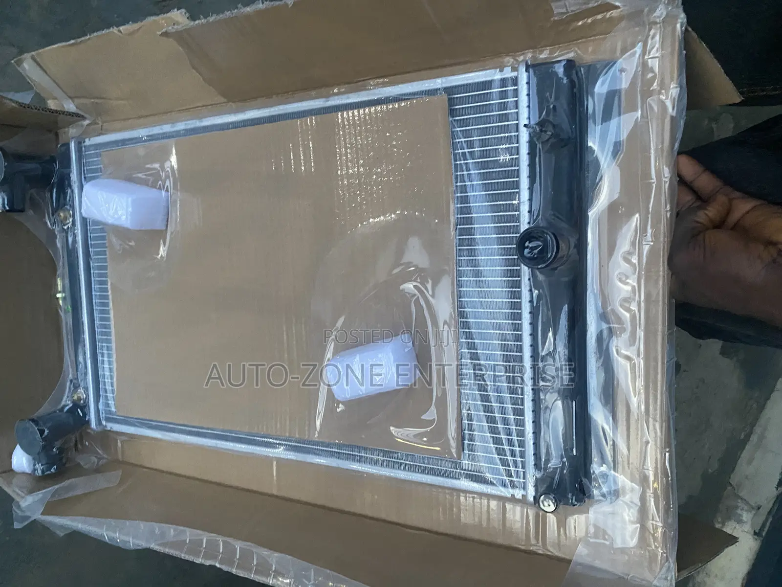 Toyota Corolla 2014 2015 2016 2017 2018 Radiator Tank