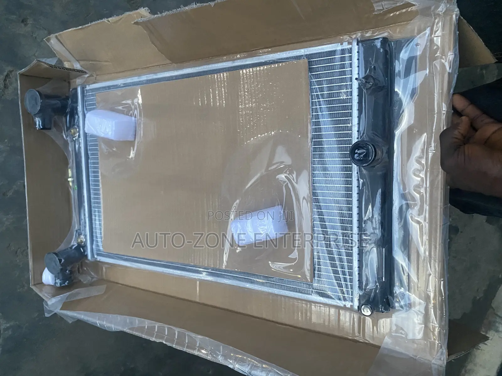 Toyota Corolla 2014 2015 2016 2017 2018 Radiator Tank