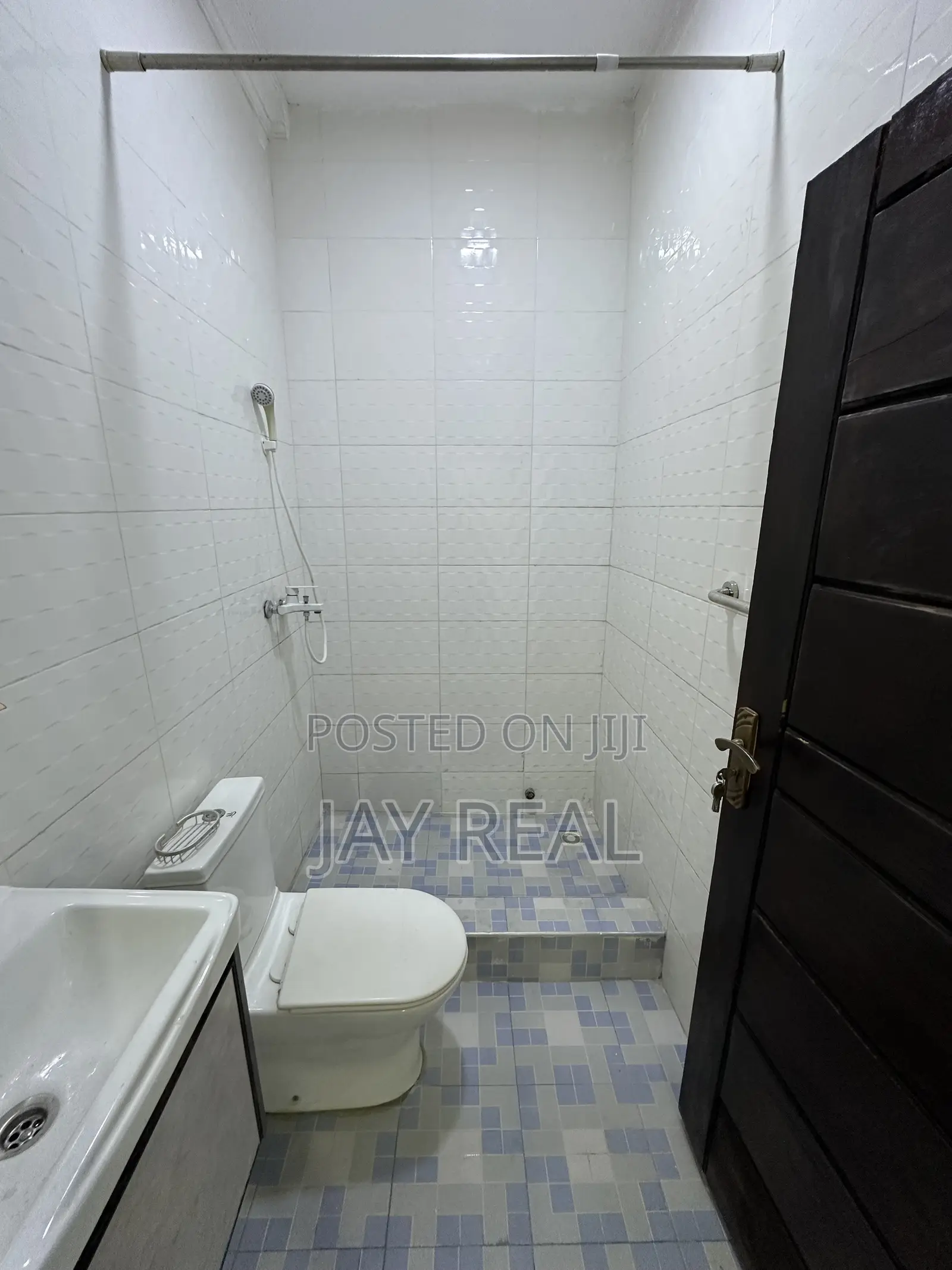 1bdrm Apartment in Jay Real Estate And, Kasoa for rent