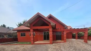 3bdrm House in Lake Side Estate for rent