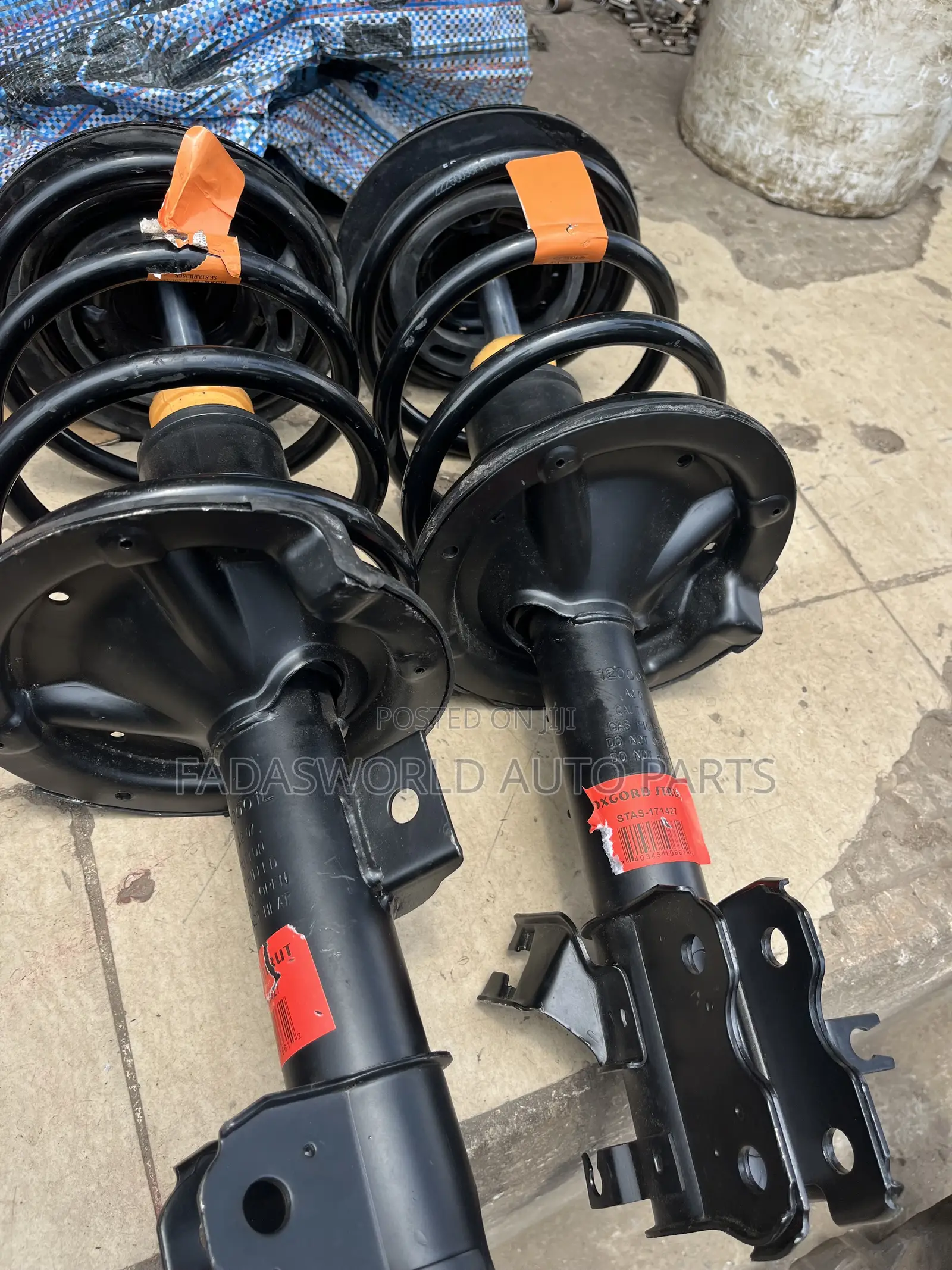 Nissan Altima 2.5 Front Shocks Absorbers