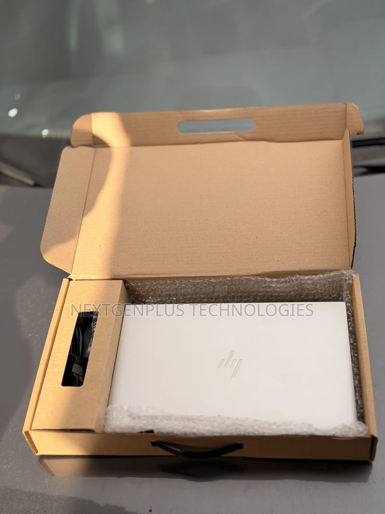 New Laptop HP EliteBook 840 G7 16GB Intel Core i5 SSD 256GB