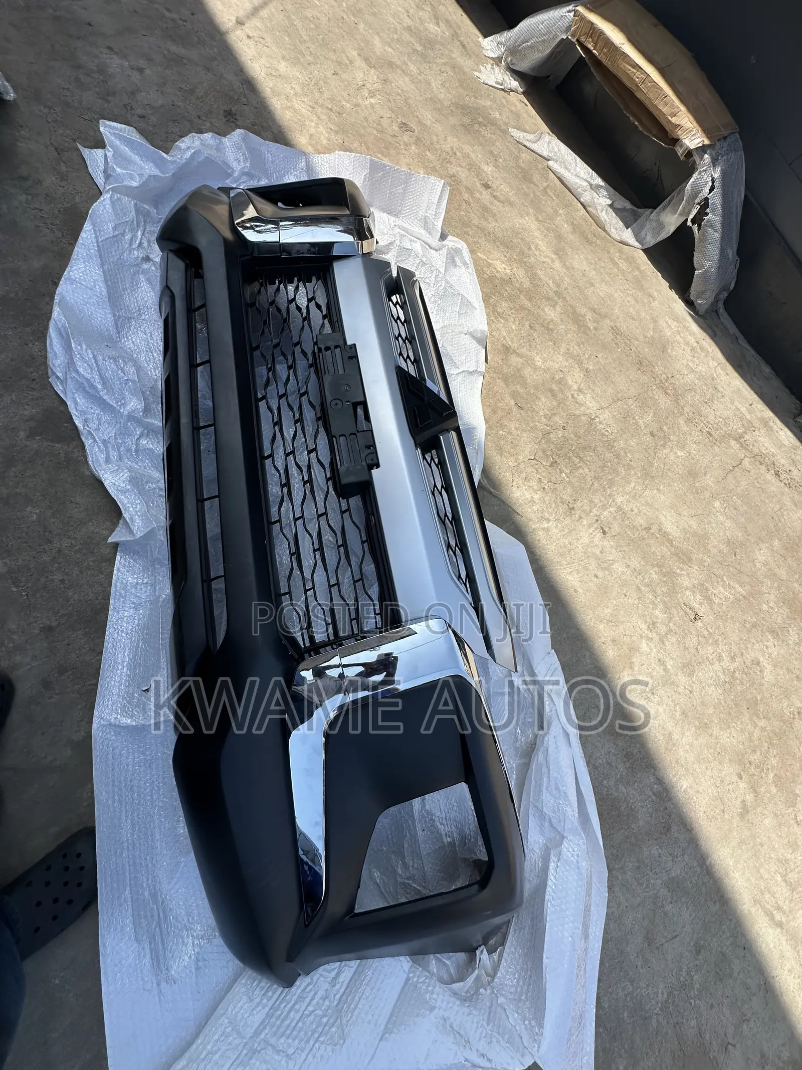 L200 2018 -2021 Front Bumper Complete