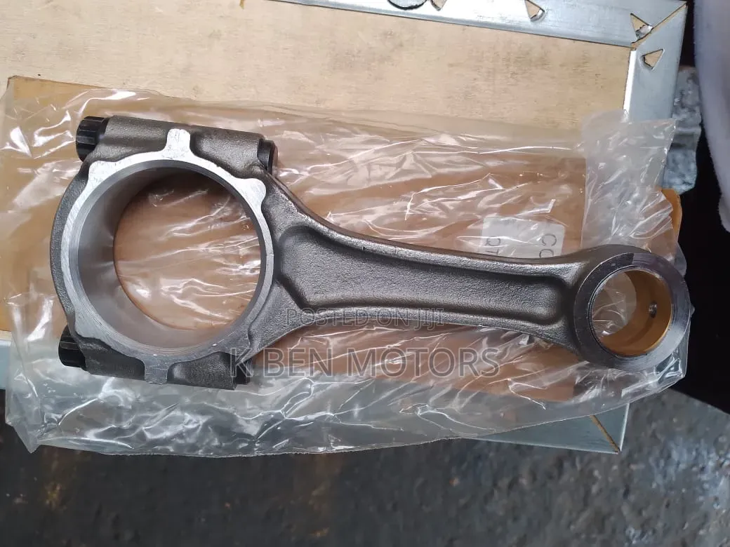 Toyota Hiace or Hilux Manual Engine Connecting Rod