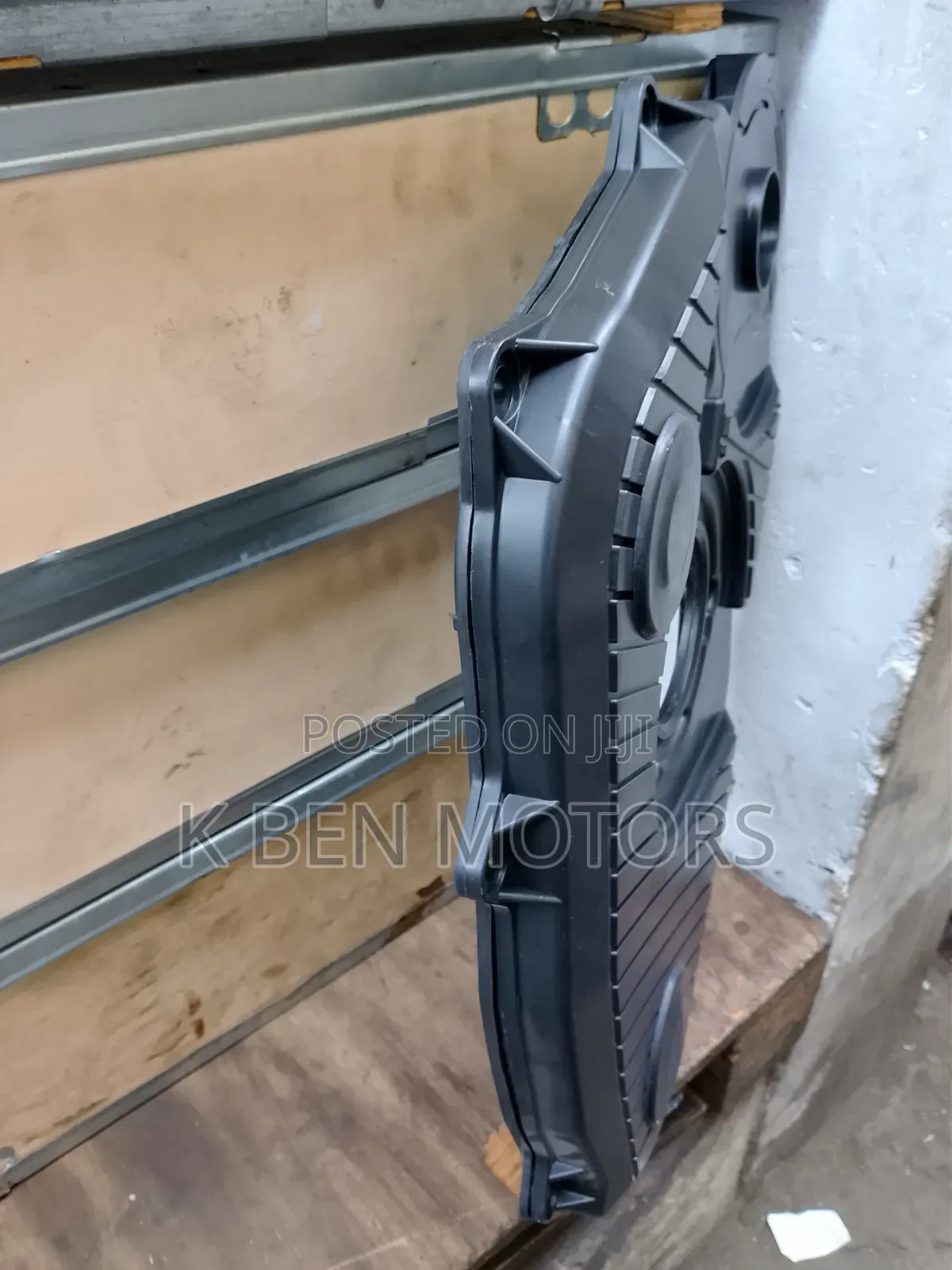 Toyota Hiace or Hilux Engine Face