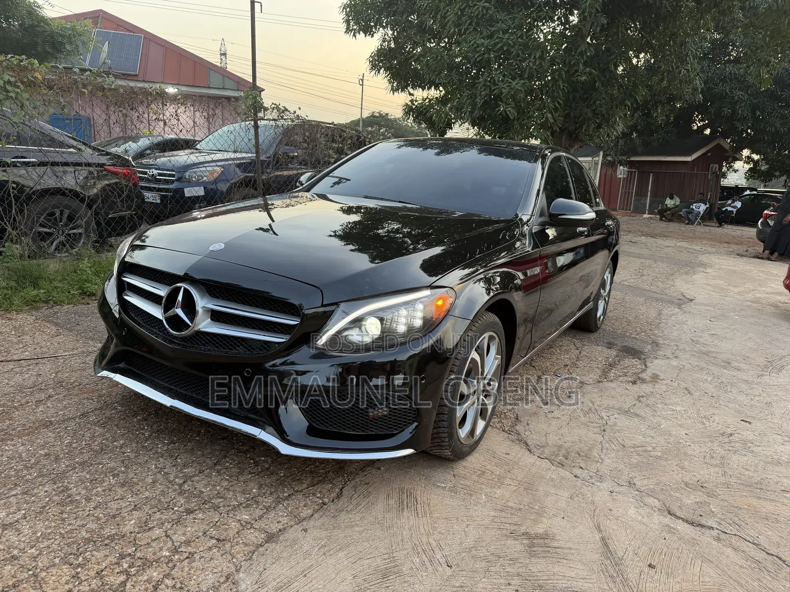 Mercedes-Benz C300 2017 Black