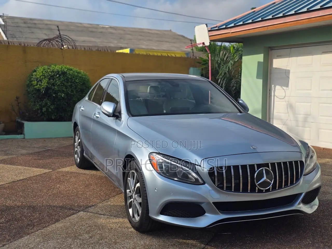 Mercedes-Benz C300 2015 Blue