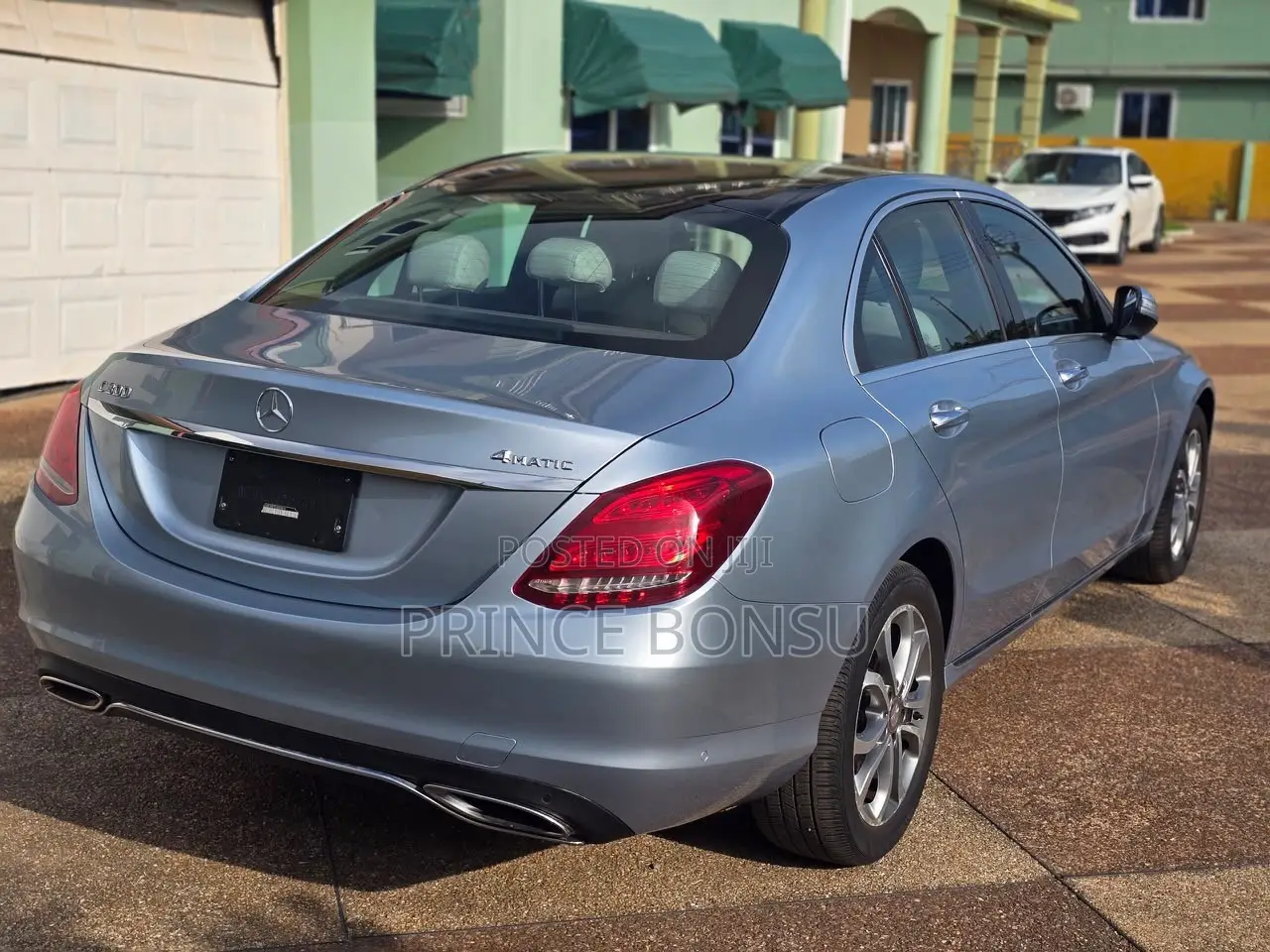 Mercedes-Benz C300 2015 Blue