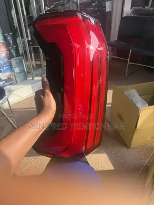 Toyota Tundra 2022,2023,2024,2025 Tail Light