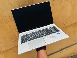 Laptop HP ProBook 640 G8 8GB Intel Core i7 SSD 256GB